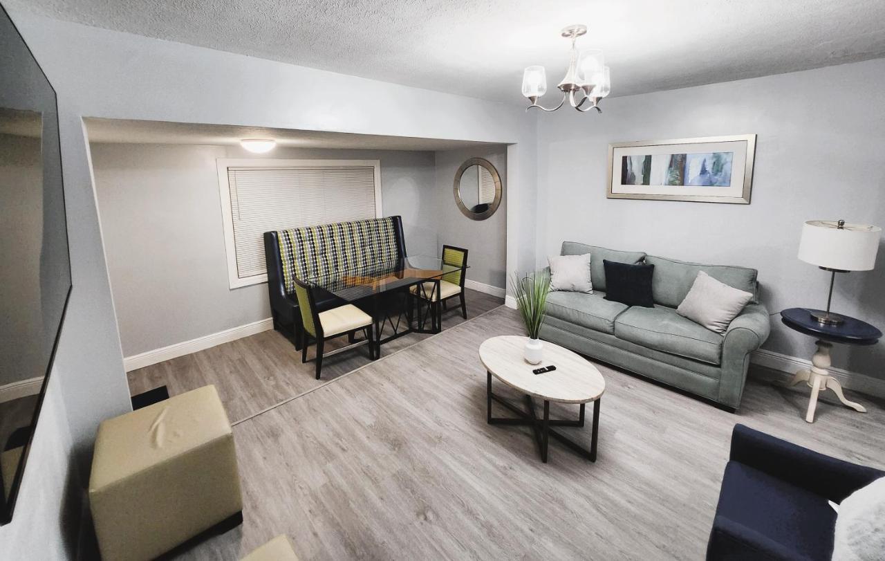 Cozy 3 Bedroom House Near Airport/Raymond Stadium/Downtown. Tampa Buitenkant foto