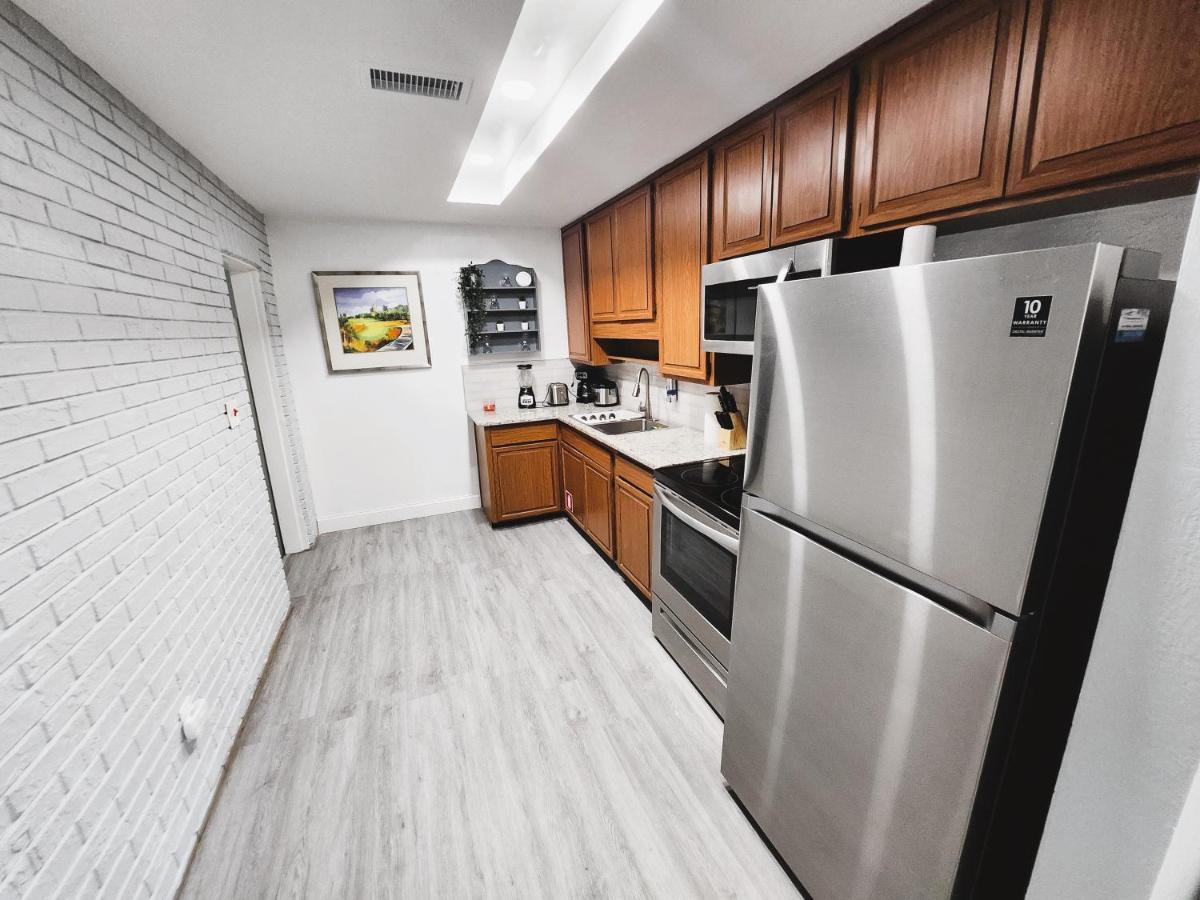 Cozy 3 Bedroom House Near Airport/Raymond Stadium/Downtown. Tampa Buitenkant foto