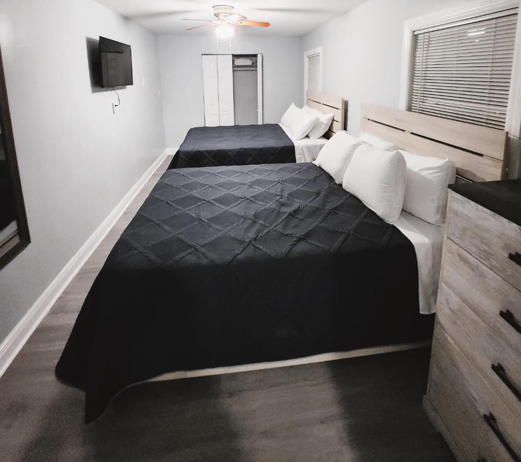 Cozy 3 Bedroom House Near Airport/Raymond Stadium/Downtown. Tampa Buitenkant foto